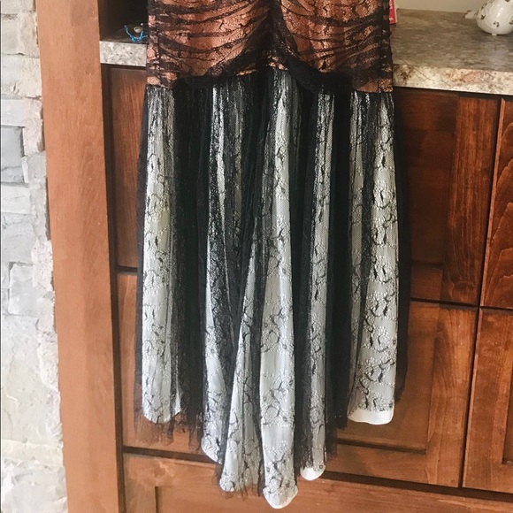 Sexy Dress - Picture 4 of 6